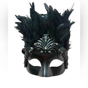 Black Feather Masquerade Mask Rhinestone Costume Halloween

Description:
